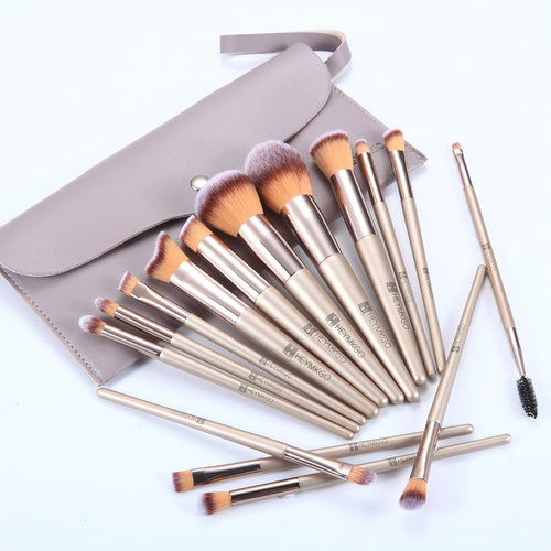 Luxurious 15-Piece Champagne Gold Makeup Brush Set with Stylish Bag - Complete Foundation, Blending, Powder, Blush, Concealer, and Eye Brushes